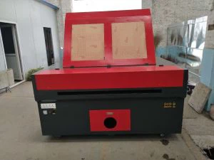 Deri için CO2 Lazer Kesim Oyma Makinesi